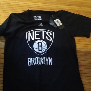 Adidas Brooklyn nets t shirt men's small new